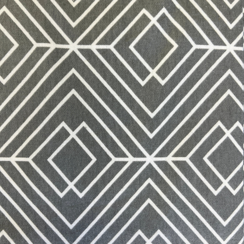 Geometric pattern with white lines on a gray background